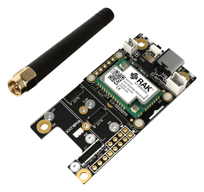 A RAK WisBlock starter kit: the RAK4631 core module mounted on a base board, with a stubby LoRa antenna.